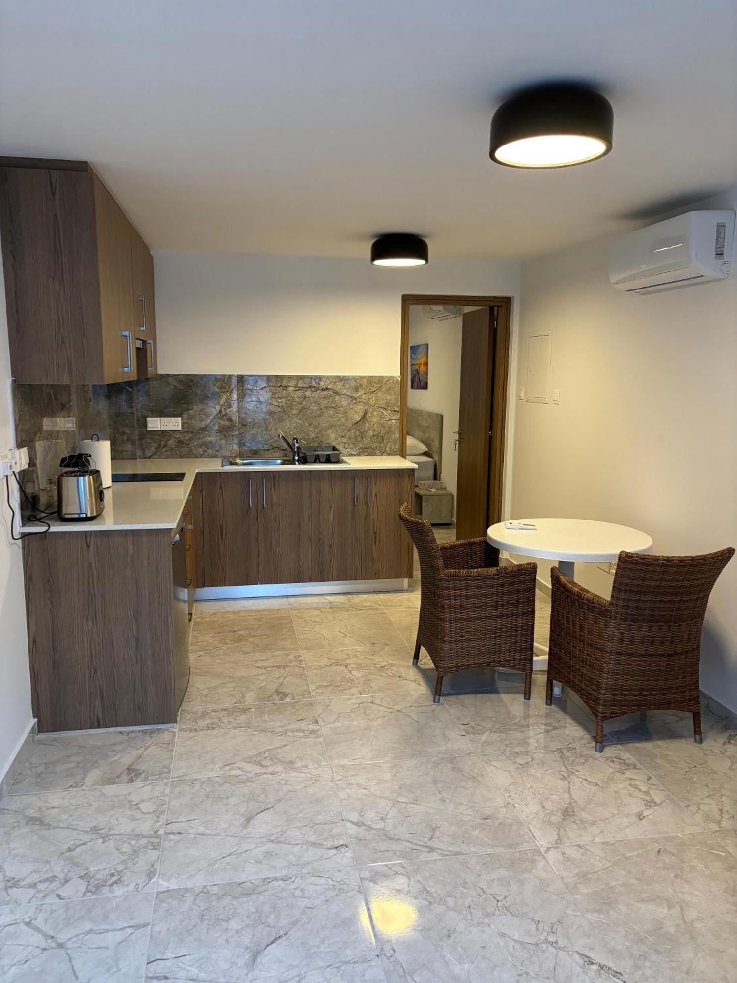 Luca Apts Napa Agia Napa Buitenkant foto